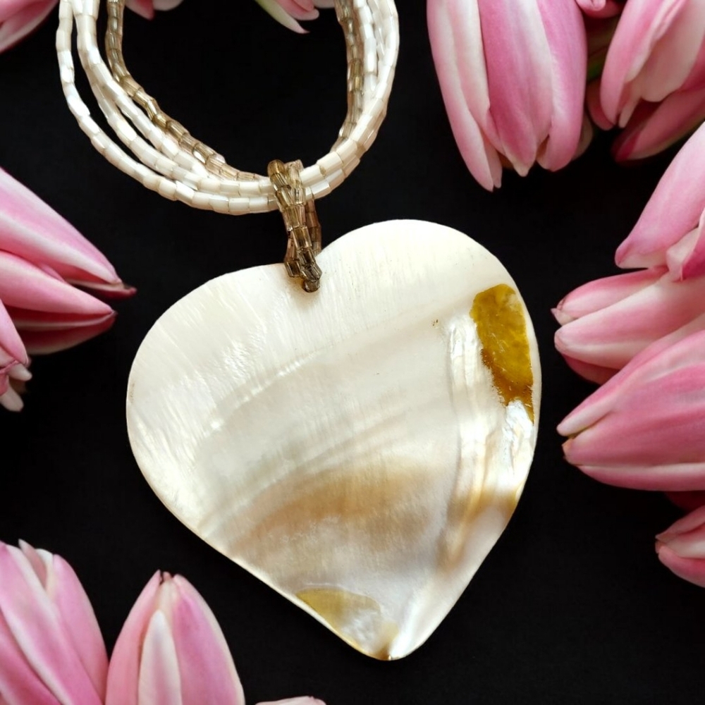 Heart Shell Multistrand Bead Necklace - Picture 7 of 8